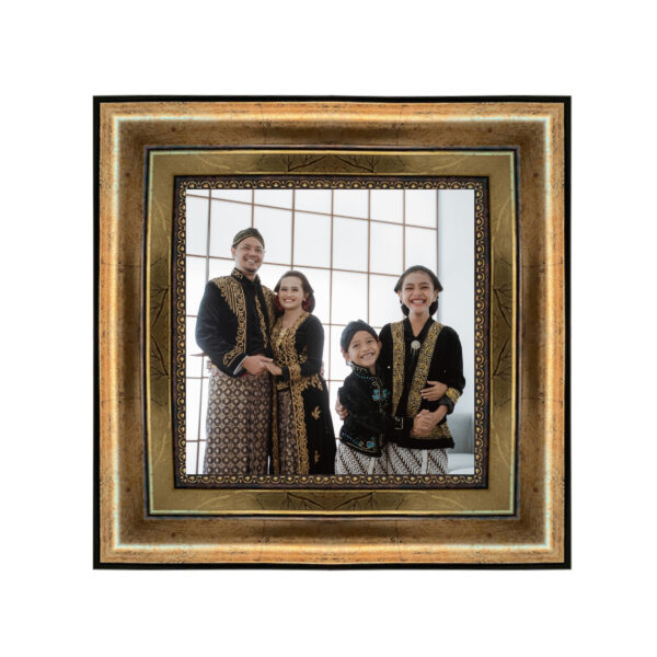 Pigura Motif Klasik 7cm