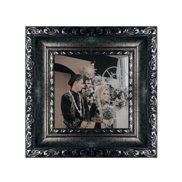 Pigura Motif Ukir 8cm